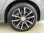 Volvo V60 T6 Recharge Plus Dark | 18" | Sporstoelen | 360 Camera | Trekhaak | Harman Kardon | Elektr. verst. Stoelen | Stoel/Stuur/Achterbankverwarming | Adaptieve Cruise | BLIS