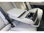 Volvo ES90 Single Motor Extended Range Ultra 92 kWh | Luchtvering | Elektrochromatisch panoramadak | Geventileerde voor- en achterstoelen | Premium audio by Bowers & Wilkins | Pilot assist | 22 inch. lichtmetalen velgen | Stoel- /stuurwielverwarming | Verwarmde achterbank