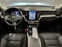 Volvo XC60 2.0 T6 Plug-in hybrid AWD Essential Edition Bright | Lederen bekleding | Adaptieve Cruise | Panoramadak | BLIS | Trekhaak | 18" Lichtmetalen velgen | Achterbank verwarmd | Achteropkomend verkeer waarschuwing | Achteruitrij assistent