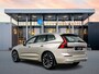 Volvo XC60 T6 Recharge Ultra Bright | 21" | Luchtvering | Geventileerd Nappa | Massage Stoelen | Bowers & Wilkins | Head-up | Trekhaak | 360 Camera | Elektr. verst. Stoelen