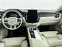 Volvo XC60 T6 Recharge Ultra Bright | 21" | Luchtvering | Geventileerd Nappa | Massage Stoelen | Bowers & Wilkins | Head-up | 360 Camera | Elektr. verst. Stoelen