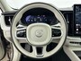 Volvo XC60 T6 Recharge Ultra Bright | 21" | Luchtvering | Geventileerd Nappa | Massage Stoelen | Bowers & Wilkins | Head-up | Trekhaak | 360 Camera | Elektr. verst. Stoelen