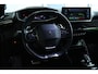 Peugeot 2008 1.2 Turbo GT Pack | Adapt. Cruise | Trekhaak | Stoelverwarming | Keyless | Alcantara | Carplay | Navi | BLIS | 18 Inch | Camera