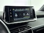 Peugeot e-2008 EV GT 50 kWh | Full LED koplampen | Camera | Parkeersensoren rondom | Apple CarPlay/Android Auto |