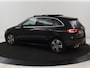 Mercedes-Benz B-klasse 180 Business Solution Luxury | Panoramadak | Leder | Stoelverwarming | Trekhaak | Memory | Keyless | Sfeerverlichting | Matrix LED | Navigatie | Widescreen