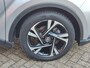 Toyota C-HR 1.8 Hybrid STYLE STOEL/STUURVERW BLIND SPOT KEYLESS 18'' LM-VELGEN PARK-SENSOREN CAMERA NAVI AD-CRUISE CLIMA PRIVACY GLASS