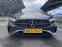 Mercedes-Benz A-klasse 180 Star Edition AMG Line | Nieuwprijs € 52.195,- | Night | Panoramadak | Sfeerverlichting | Stoelverwarming | Parkeercamera |