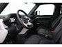 Land Rover Defender P300e 110 X-Dynamic HSE | 6 Persoons | Satin | Black Pack | Towing Pack | Cold Climate Pack | Panoramadak | 22 Inch