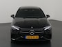 Mercedes-Benz A-klasse 180 AMG Line Panoramadak | 19inch LM Velegen | Multibeam led | Night pakket | Key less Go |