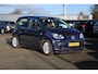 Volkswagen Up! 1.0 high up! 32000 KM NAP/ NAVIGATIE/ GEEN AIRCO