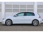 Volkswagen E-Golf 136pk | SoH 92% | Navigatie | Achteruitrijcamera | Leer | Dodehoeksensoren | Active Info Display
