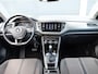 Volkswagen T-Roc 1.5 TSI 150pk 7-DSG RIJKLAARPRIJS TREKHAAK PDC CARPLAY CRUISE NAVI
