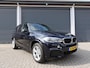 BMW X5 (f15) xDrive35i M SPORT RIJKLAARPRIJS HEAD-UP ALCANTARA SFEER VERLICHTING