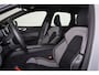 Volvo XC60 T6 Recharge AWD Plus Dark - Panorama/schuifdak - IntelliSafe Assist & Surround - Harman/Kardon audio - Parkeercamera achter - Verwarmde voorstoelen, stuur & achterbank - Parkeersensoren voor & achter - Elektr. bedienb. voorstoelen met geheugen - Draadloze tel. lader - Elektr. inklapbare trekhaak - 21' LMV