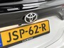 Toyota Yaris 1.5 Hybrid Dynamic | Limited uitgevoerd | Stuur- en Stoelverwarming | Blind Spot Monitor | Parkeersensoren voor+achter |