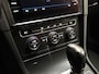 Volkswagen Golf Variant 1.0 TSI Sportline 116Pk Automaat (GROOT NAVI, APPLE CARPLAY, CLIMATE, ADAPTIVE CRUISE, PARKEERSENSOREN, LM VELGEN, NIEUWE APK, NIEUWSTAAT)