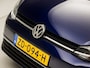 Volkswagen Golf Variant 1.0 TSI Sportline 116Pk Automaat (GROOT NAVI, APPLE CARPLAY, CLIMATE, ADAPT. CRUISE, LM VELGEN, NIEUWE APK, NIEUWSTAAT)