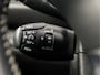 Peugeot 308 SW 1.2 PureTech Premium Sport (PANORAMADAK, APPLE CARPLAY, GROOT NAVI, KEYLESS, CAMERA, GETINT GLAS, SPORTSTOELEN, LM VELGEN, LANE ASSIST, NIEUWSTAAT)