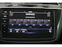 Volkswagen Tiguan 1.5 TSI Comfortline (CAMERA, DIGITALE COCKPIT, NAVIGATIE CARPLAY, CRUISE ADAPTIEF, PARKEERSENSOREN)