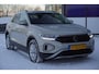 Volkswagen T-Roc 1.5 TSI Life 150PK / Orig-NL / Vitrual /Navigatie/Camera / ParkeerHulp / ACC / = NIEUW-TYPE !!