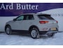 Volkswagen T-Roc 1.5 TSI Life 150PK / Orig-NL / Vitrual /Navigatie/Camera / ParkeerHulp / ACC / = NIEUW-TYPE !!