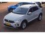 Volkswagen T-Roc 1.5 TSI Life 150PK / Orig-NL / Vitrual /Navigatie/Camera / ParkeerHulp / ACC / = NIEUW-TYPE !!