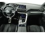 Peugeot 5008 1.6 e-THP GT-Line (DIGITALE COCKPIT, ACHTERUITRIJCAMERA, AUTOMAAT, NAVIGATIE, PARKEERSENSOREN)
