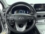 Hyundai Kona Electric EV Comfort 64 kWh | Navigatie & carplay | Camera | All season banden |