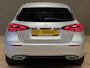 Mercedes-Benz A-klasse A250e Luxury Plug-in hybride CAMERA NAVIGATIE STOELVERWARMING PDC AIRCO CRUISE KEYLESS-GO
