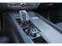 Volvo XC60 T6 Recharge AWD Plus Black Edition - Luchtvering - Panorama/schuifdak - IntelliSafe Assist & Surround - 360º Camera - Harman/Kardon audio - Verwarmde voorstoelen, stuur & achterbank - Parkeersensoren voor & achter - Elektr. bedienb. voorstoelen met geheugen - Draadloze tel. lader - Extra getint glas - 21' LMV