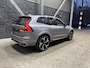 Volvo XC60 T8 Plug-in hybrid Ultra Dark | FACELIFT | Luchtvering | Bowers&Wilkins | 22 Inch | Massage+Ventilatie | Gelamineerd Glas