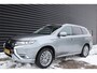Mitsubishi Outlander 2.4 PHEV Intense Dealer O.H, NL-Auto, BTW Auto, Trekhaak afneembaar