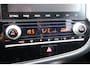Mitsubishi Outlander 2.4 PHEV Intense Dealer O.H, NL-Auto, BTW Auto, Trekhaak afneembaar