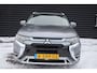 Mitsubishi Outlander 2.4 PHEV Intense Dealer O.H, NL-Auto, BTW Auto, Trekhaak afneembaar