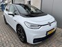 Volkswagen ID.3 First Plus 58 kWh / 89% SOH/ TREKHAAK/ CAMERA/ PARK. SENSOREN/ IQ. LIGHT/ DIGITAL DASHBOARD/ APP CONNECT/ BLUETOOTH/ NAVI/ CLIMA/ 19" LMV