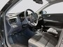 Kia Stonic 1.0 T-GDi MHEV DynamicLine | vanaf  € 429,- per maand | LED-koplampen | Cruisecontrol | Achteruitrijcamera | Dakrails | Lichtmetalen velgen |