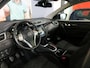 Nissan Qashqai 1.2 N-Connecta - PANORAMADAK! - Trekhaak - Rondom camera - Navi