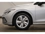 Volkswagen Golf Variant 1.0 TSI 110pk Life | Achteruitrijcamera | Navigatie | Apple Carplay + Android Auto
