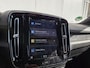 Volvo XC40 Core 70 kWh | Trekhaak | Google Assistent | Achteruitrijcamera |