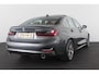 BMW 3-Serie 330e High Executive 292pk/Cognac Leer/Memory/Schuifdak/Luxury Line/ kleur MINERALGRAU/Achteruitrijcamera