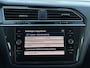 Volkswagen Tiguan 1.5 TSI ACT Highline trekhaak digitale dash