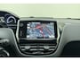 Peugeot 2008 1.2 PureTech Allure | Cruise control | Climate control | Lichtmetalen velgen 16'' | Stuurwiel multifunctioneel |