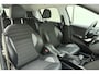 Peugeot 2008 1.2 PureTech Allure | Cruise control | Climate control | Lichtmetalen velgen 16'' | Stuurwiel multifunctioneel |