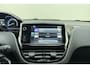 Peugeot 2008 1.2 PureTech Allure | Cruise control | Climate control | Lichtmetalen velgen 16'' | Stuurwiel multifunctioneel |