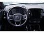 Volvo XC40 1.5 T5 Recharge R-Design | Plug-in Hybrid (PHEV) | Trekhaak | Achteruitrijcamera | Stoelverwarming | Lichtmetalen Velgen 19 inch | Verwarmde Voorruit | Cruise Control Adaptief | Navigatie