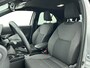 Toyota Yaris Cross 1.5 Hybrid 115 Dynamic Limited | Stoel- en Stuurverwarming | Parkeersensoren voor+achter |