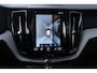 Volvo XC60 2.0 Recharge T6 AWD R-Design | Harman/Kardon Audio | Schuifdak | 360 Camera | Trekhaak | Voorruit verwarming | Stoelventilatie | Massage functie |