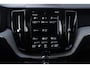 Volvo XC60 2.0 Recharge T6 AWD R-Design | Harman/Kardon Audio | Schuifdak | 360 Camera | Trekhaak | Voorruit verwarming | Stoelventilatie | Massage functie |