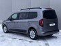Renault Kangoo Grand Automaat 7p. L2 Grand Equilibre / Fabrieksgarantie 05-2027 / Zeven persoons / Navigatie / Apple Carplay & Android Auto / Achteruitrijcamera / Climate Control (2 zones) / Parkeersensoren /