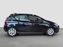 Opel Corsa 1.4 Favourite Parkeersensoren | Full map navigatie | Carplay/android auto | Airco | Cruise control |
